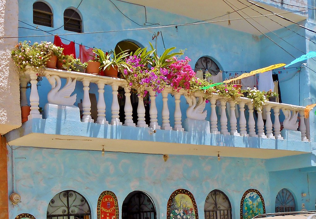 colourful houses in Bucerias